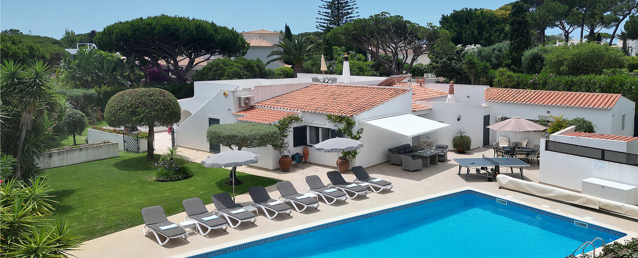 Rosa Vale Do Lobo, Portugal | Simpson Travel