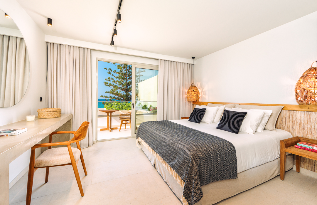 Palm Tree Suites - Diaskari